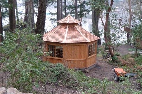 custom-cedar-gazebo-construction-nanaimo-05